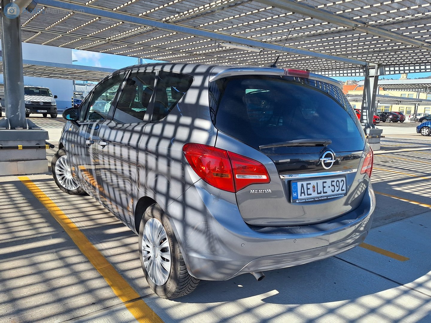 AE LE-592, Opel Meriva 2nd gen (B; S10), 2010–2017