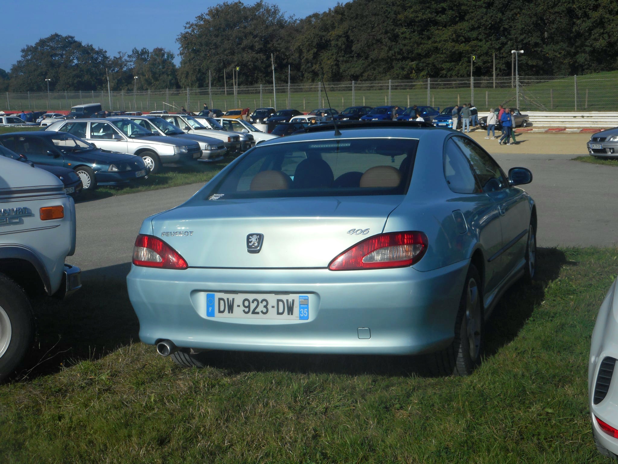 DW-923-DW, Peugeot 406 1st gen Coupé (D85/D95), 1997–2005