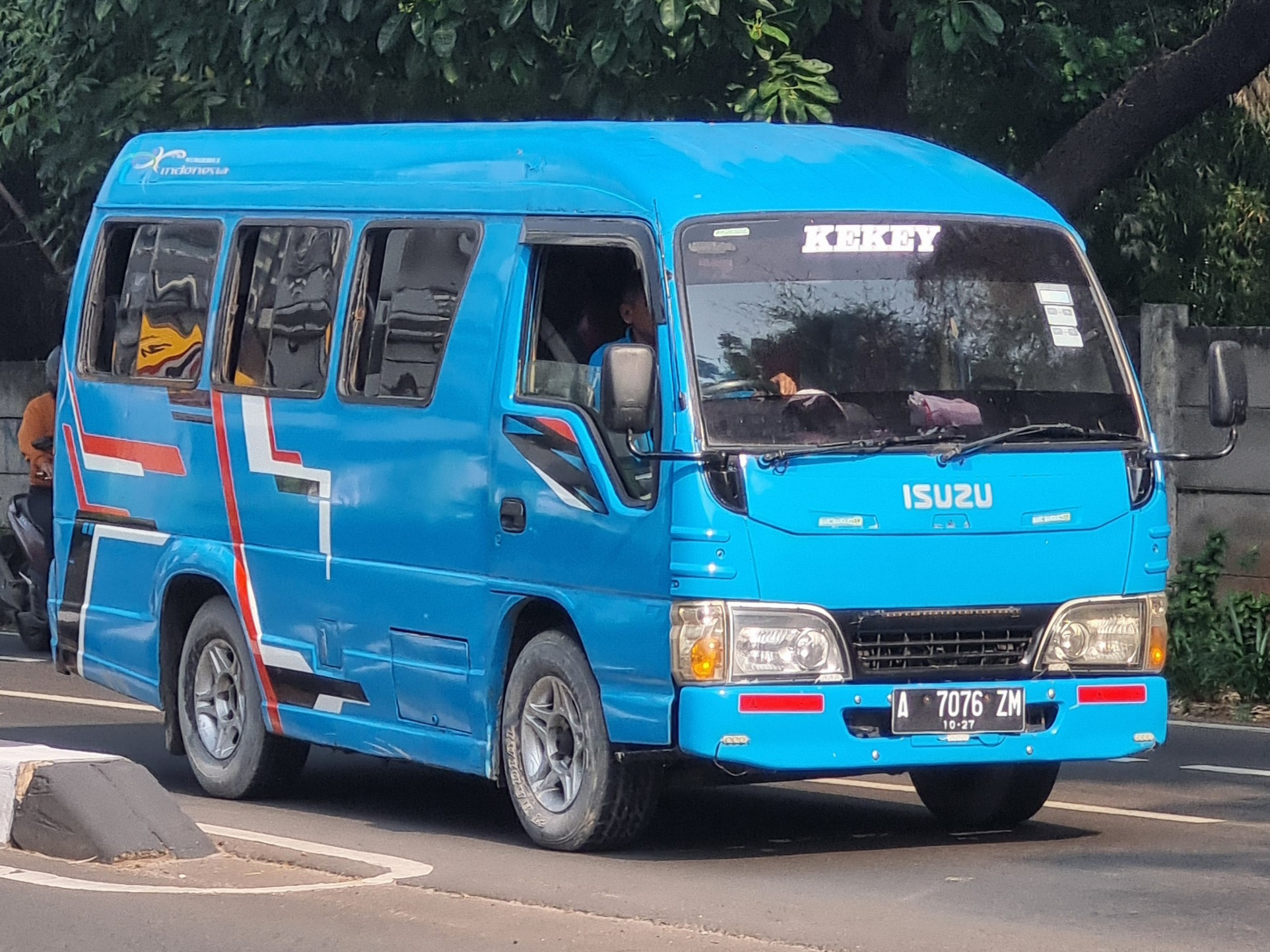 A 7076 ZM, Isuzu Elf 6th gen NKR55 (ID-market), 2007­–