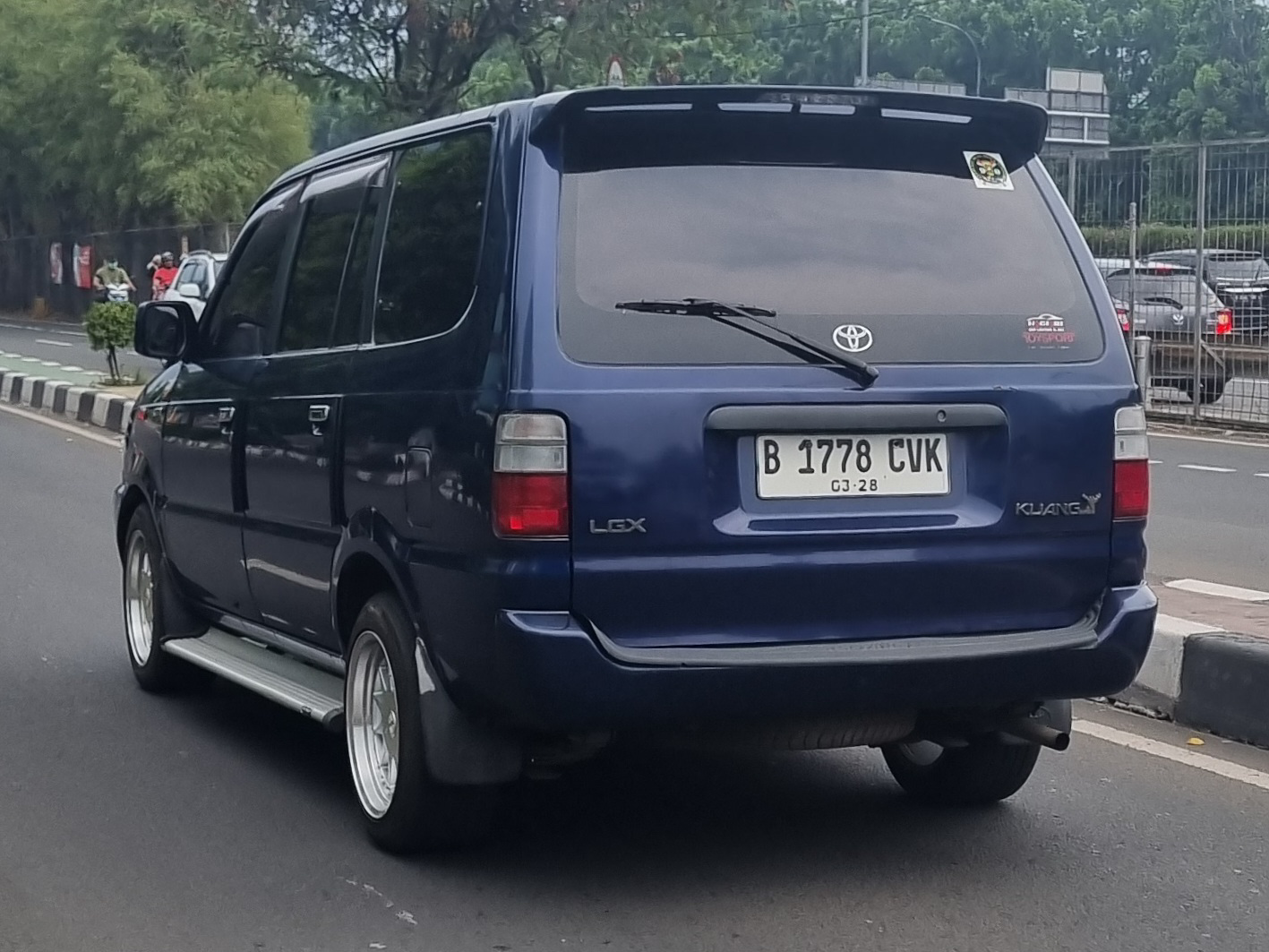 B 1778 CVK, Toyota Kijang 4th gen MPV (F60/F70/F80), 1996–2004