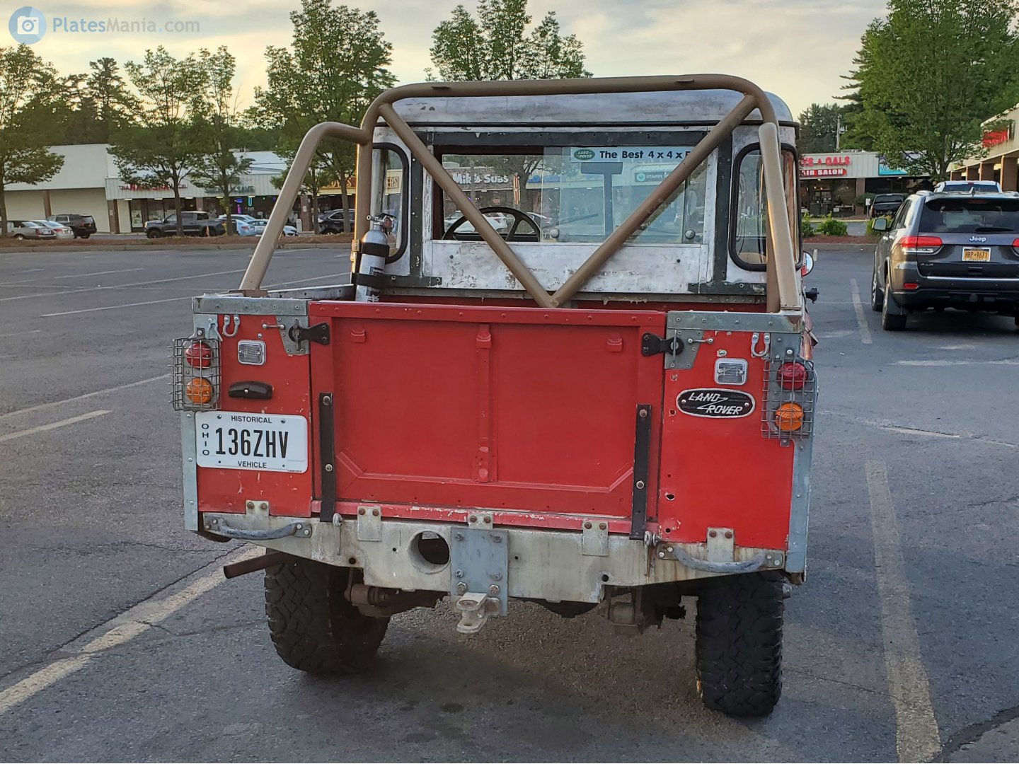 136ZHV, Land Rover Series II Series IIA (1961–1971)