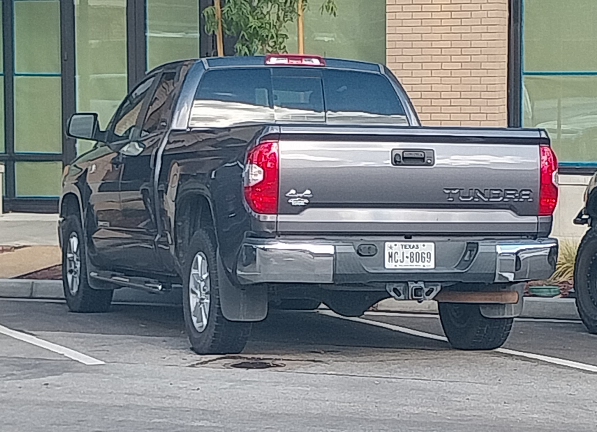 MCJ-8069, Toyota Tundra 2nd gen (XK50), facelift, 2013–2021