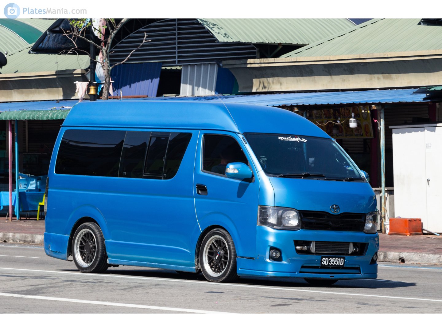 SD 3551 D, Toyota HiAce 5th gen Van (H200), 2004–