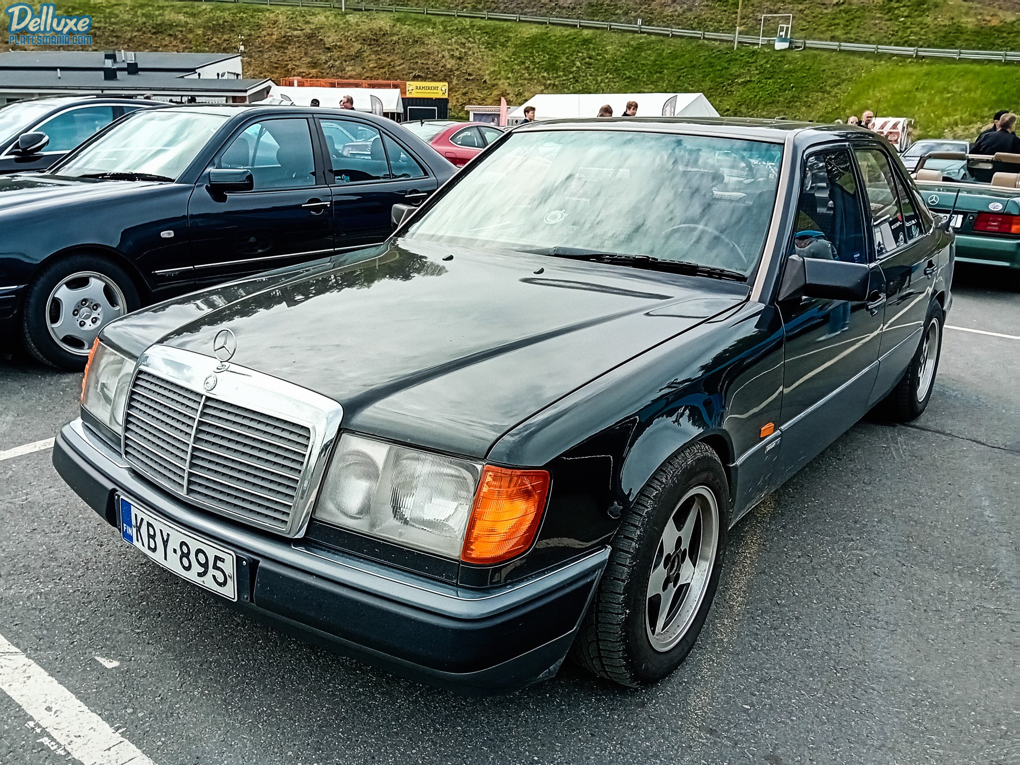 KBY-895, Mercedes-Benz E-Klasse 1st gen Sedan (W124), 1984­–1995