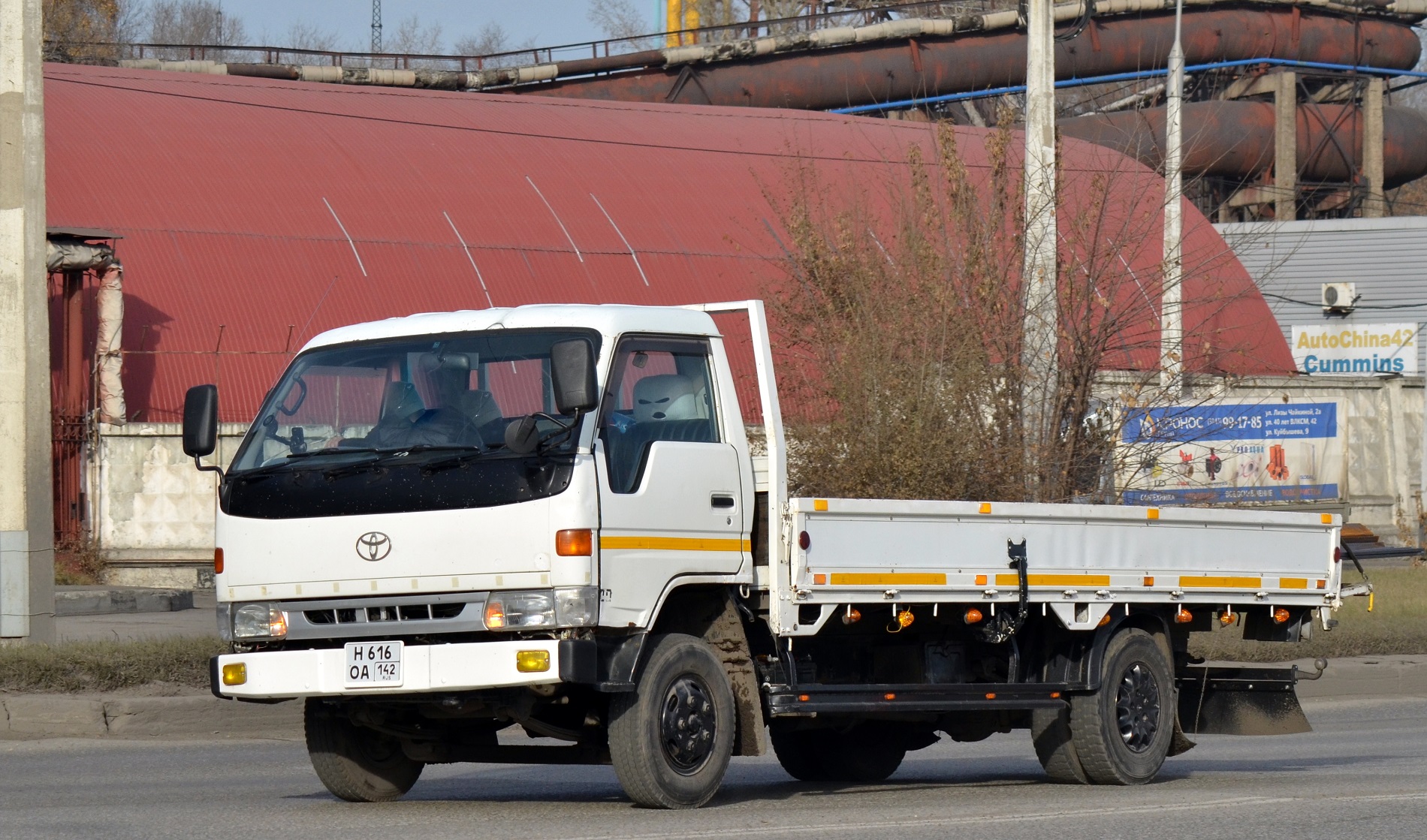 н 616 оа 142, Toyota Dyna 