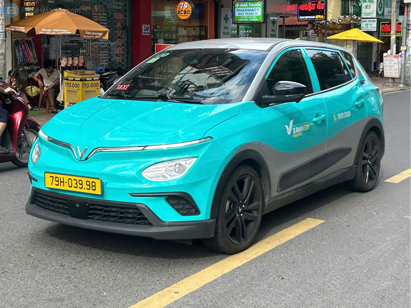 79H-039.98, VinFast VFe34 1st gen, 2021–