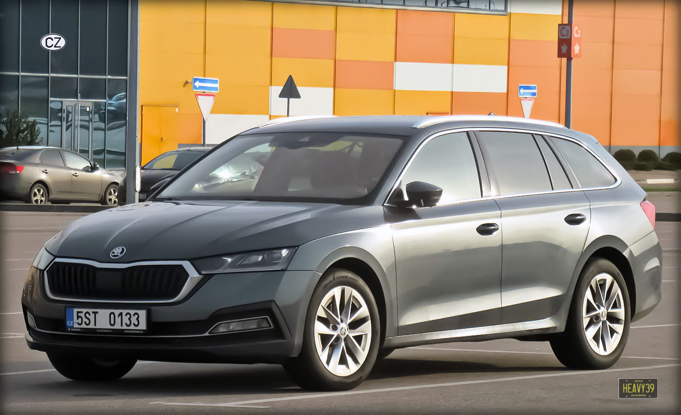 5ST 0133, Skoda Octavia 4th gen Combi (NX5), 2019–2024