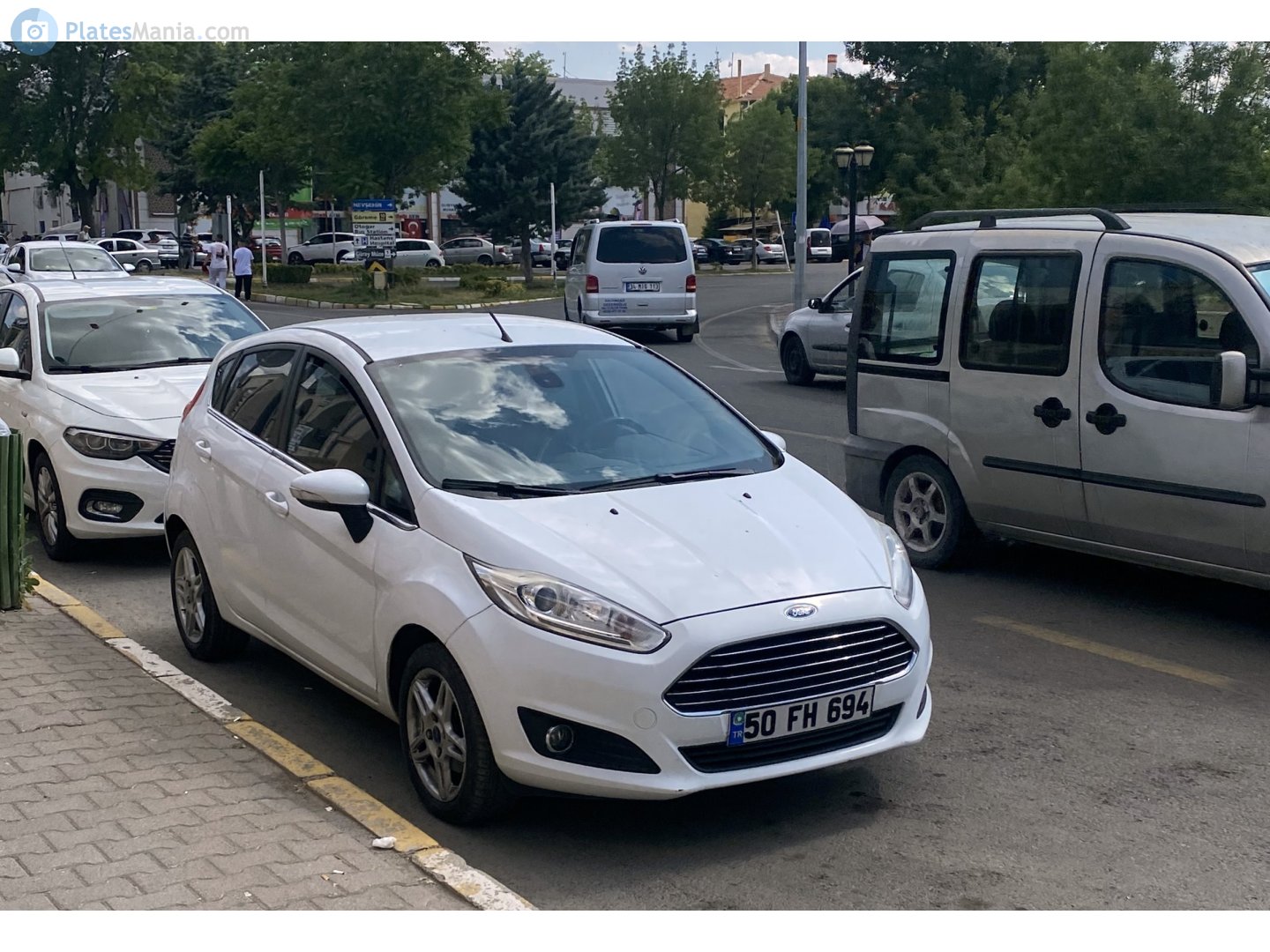 50 FH 694, Ford Fiesta 