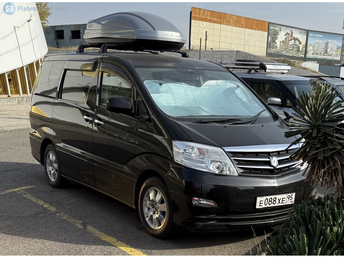 е 088 хе 95, Toyota Alphard 