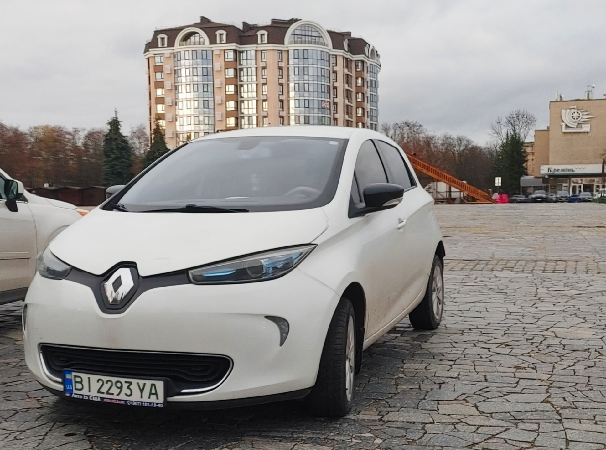 BI 2293 YA, Renault Zoe 1st gen (B10e), 2012–2019