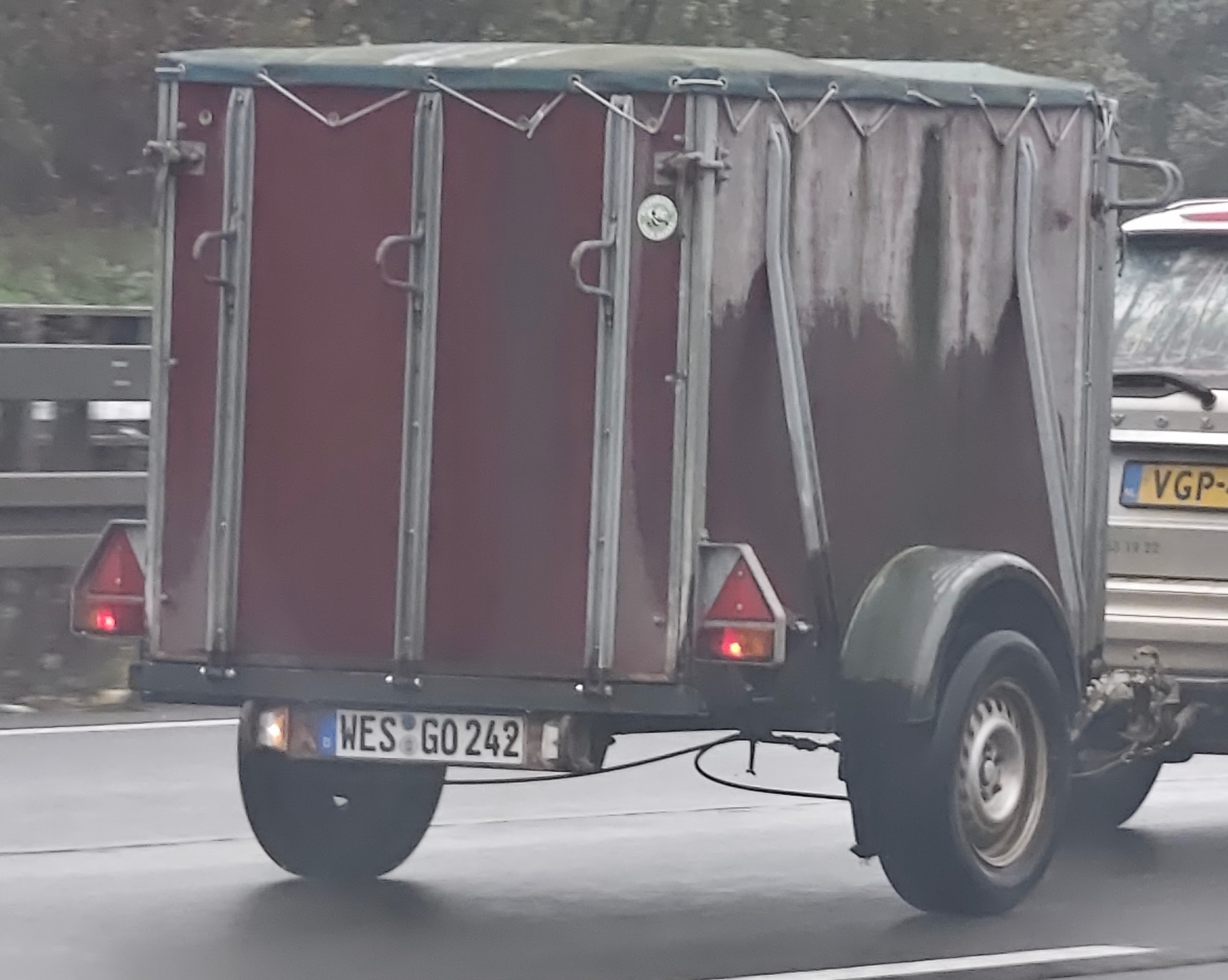 WES GO 242, Regular plates 