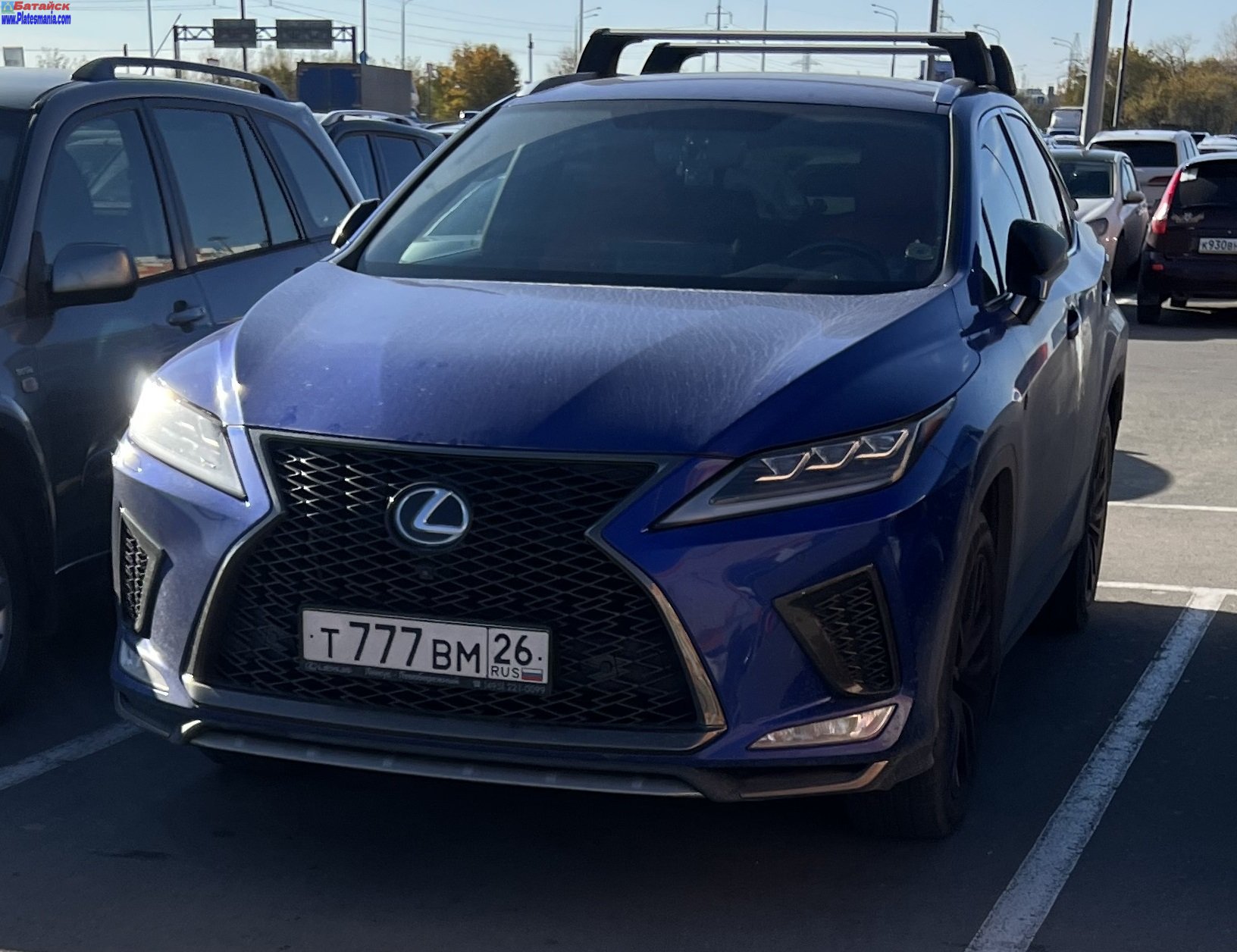 т 777 вм 26, Lexus RX 