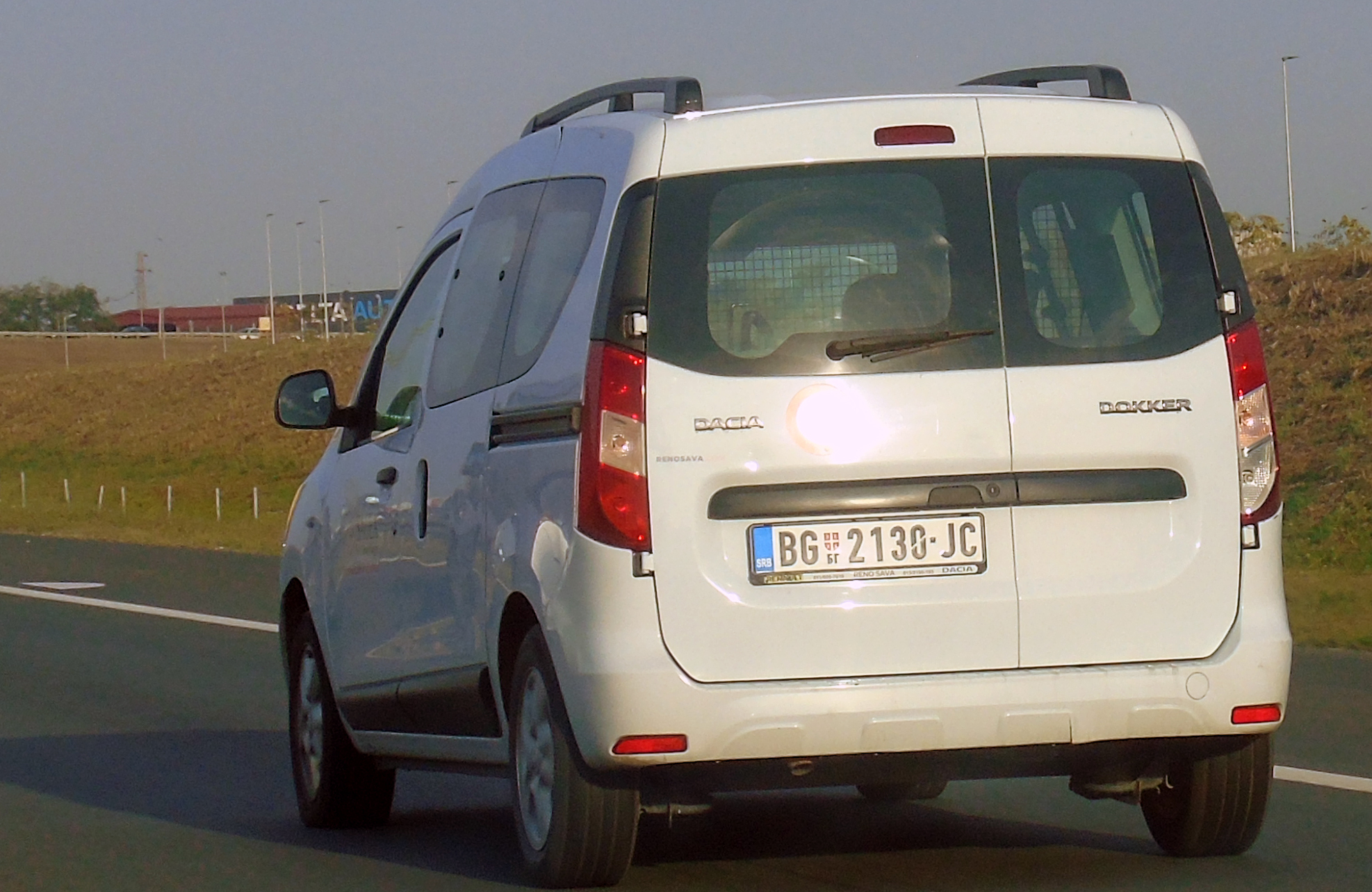 BG 2130-JC, Dacia Dokker 1st gen MPV (K67), 2012–2021