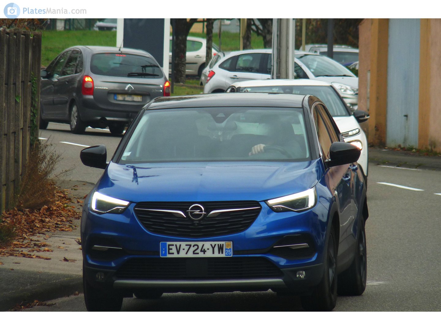 EV-724-YW, Opel Grandland 1st gen X (A18; P1UO), 2017–2021