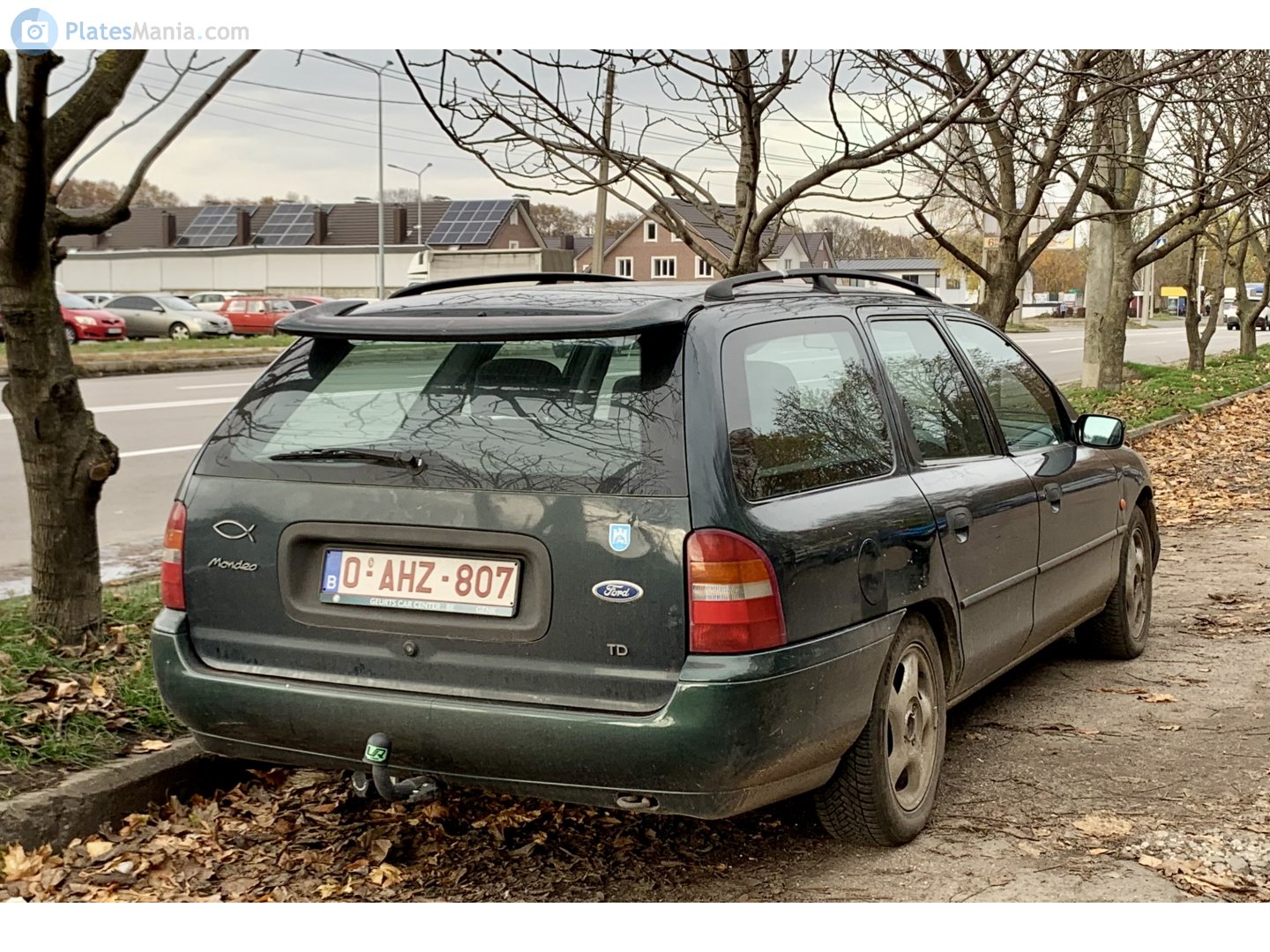 O-AHZ-807, Ford Mondeo 1st gen Turnier Wagon (Mk1; CDW27), 1993–1996