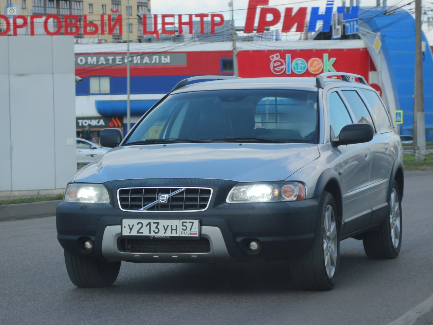 у 213 ун 57, Volvo XC70 2nd gen (136), 2007–2013