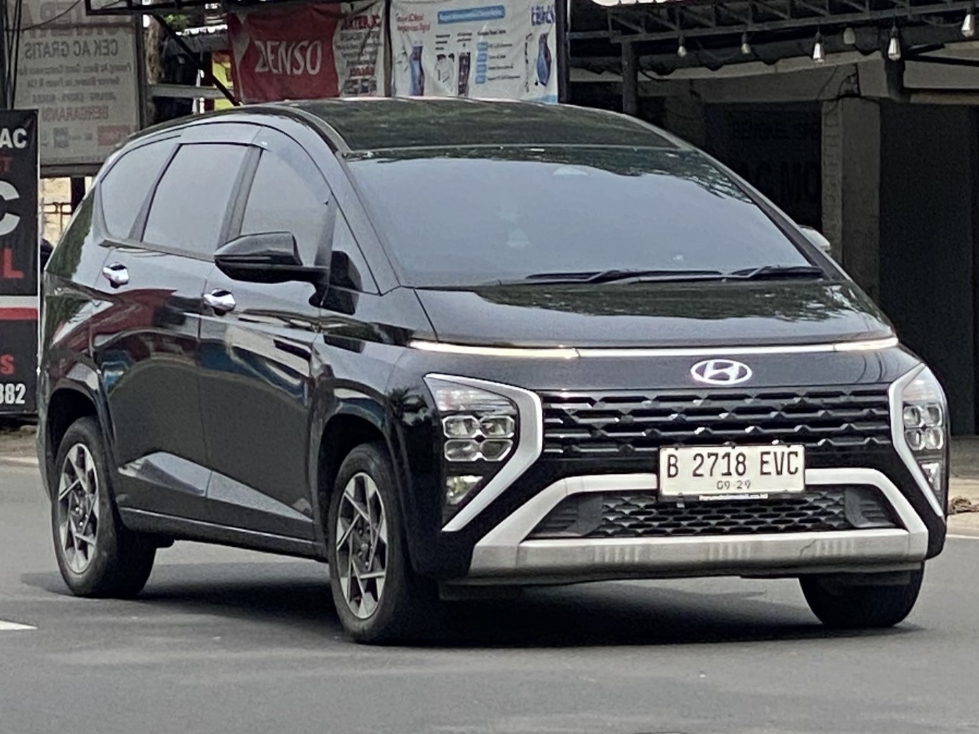 B 2718 EVC, Hyundai Stargazer 1st gen (KS), 2022–