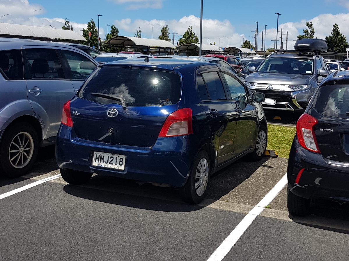 HMJ218, Toyota Vitz 2nd gen (XP90), 2005–2010