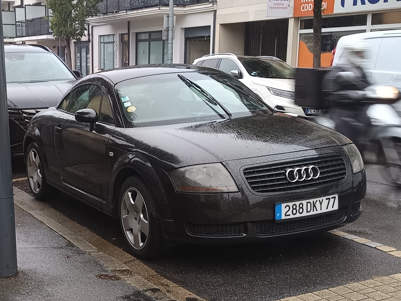 288 DKY 77, Audi TT 1st gen Coupé (8N3), 1998–2006