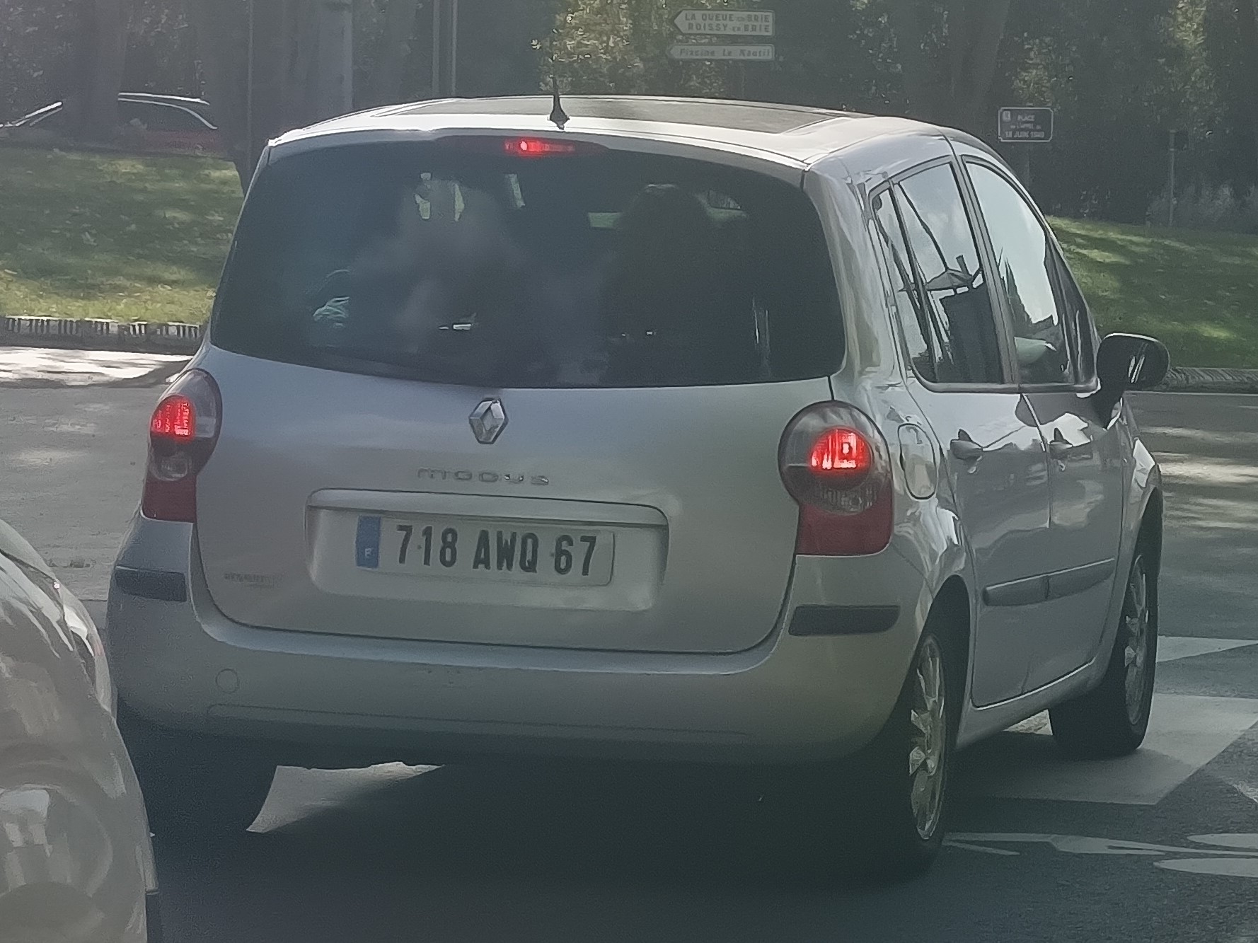 718 AWQ 67, Renault Modus 