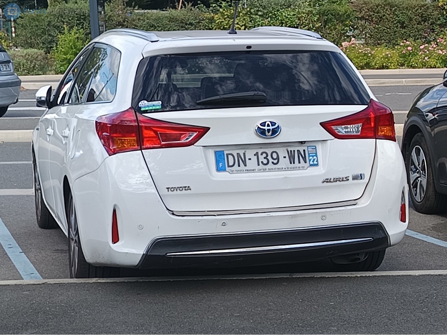 DN-139-WN, Toyota Auris 2nd gen Touring Sports (E180), 2013–2015
