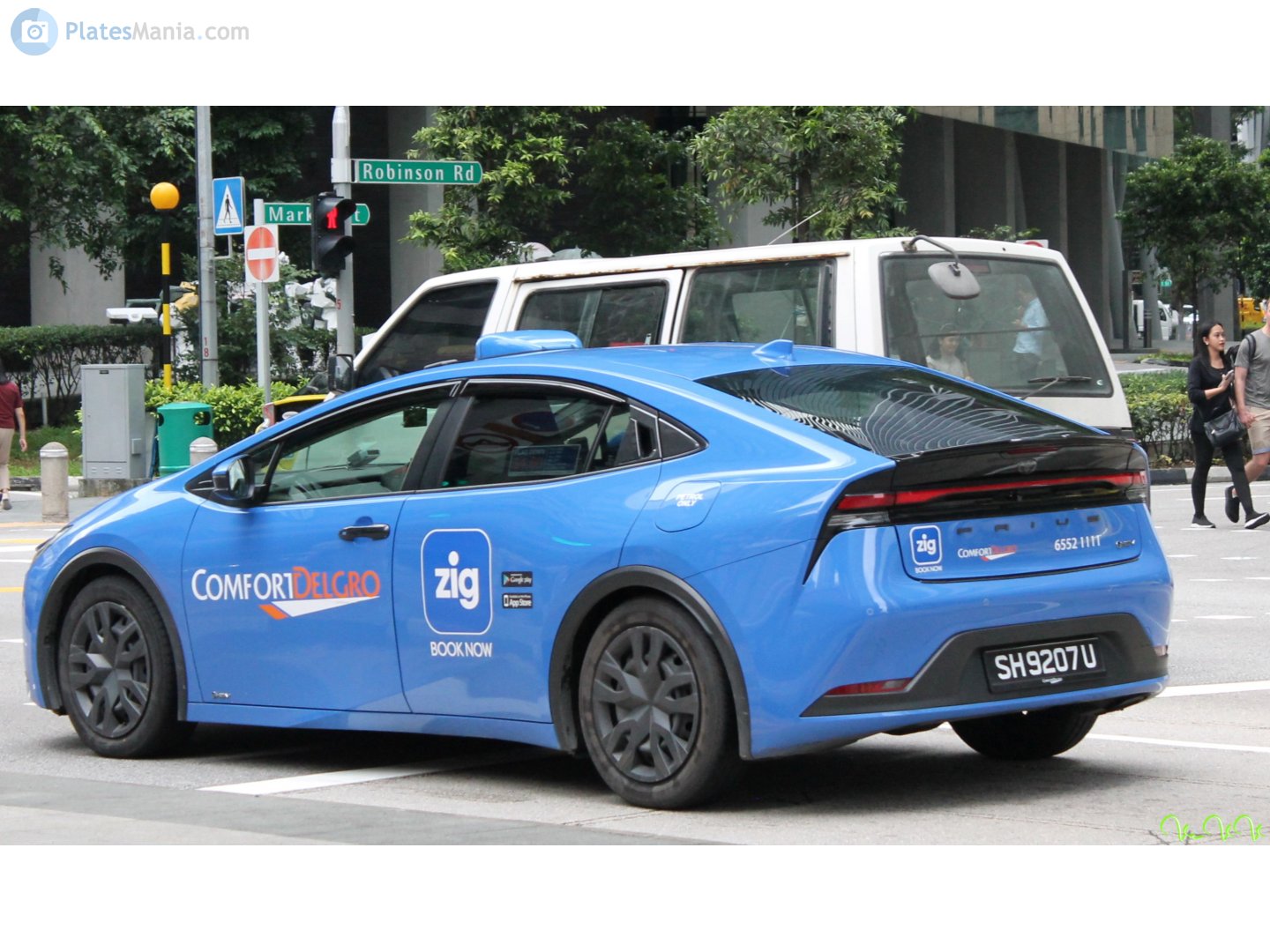 SH 9207 U, Toyota Prius 5th gen (XW60), 2022–