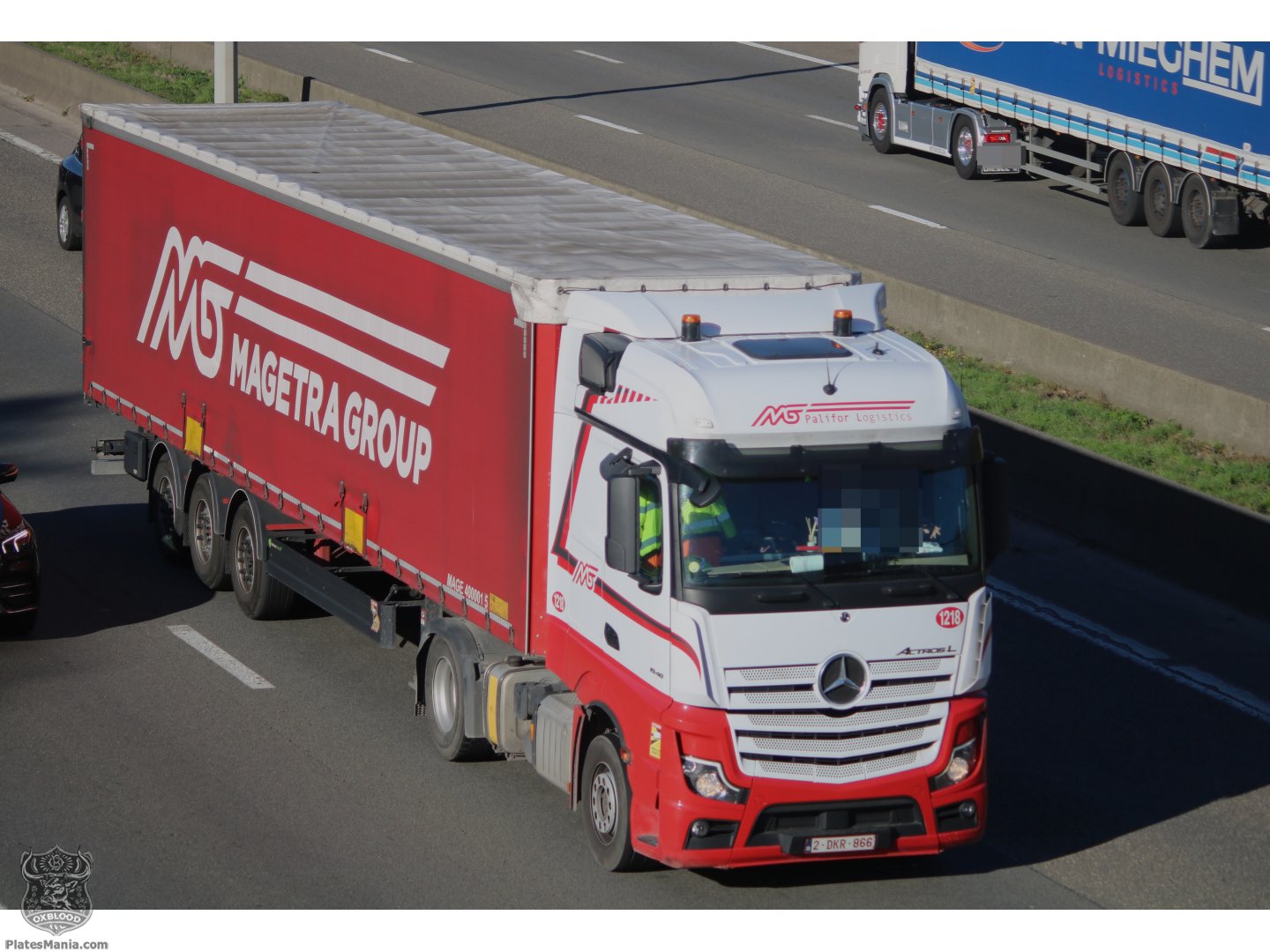 2-DKR-866, Mercedes-Benz Actros 3rd gen (MP4/MP5), 2011–