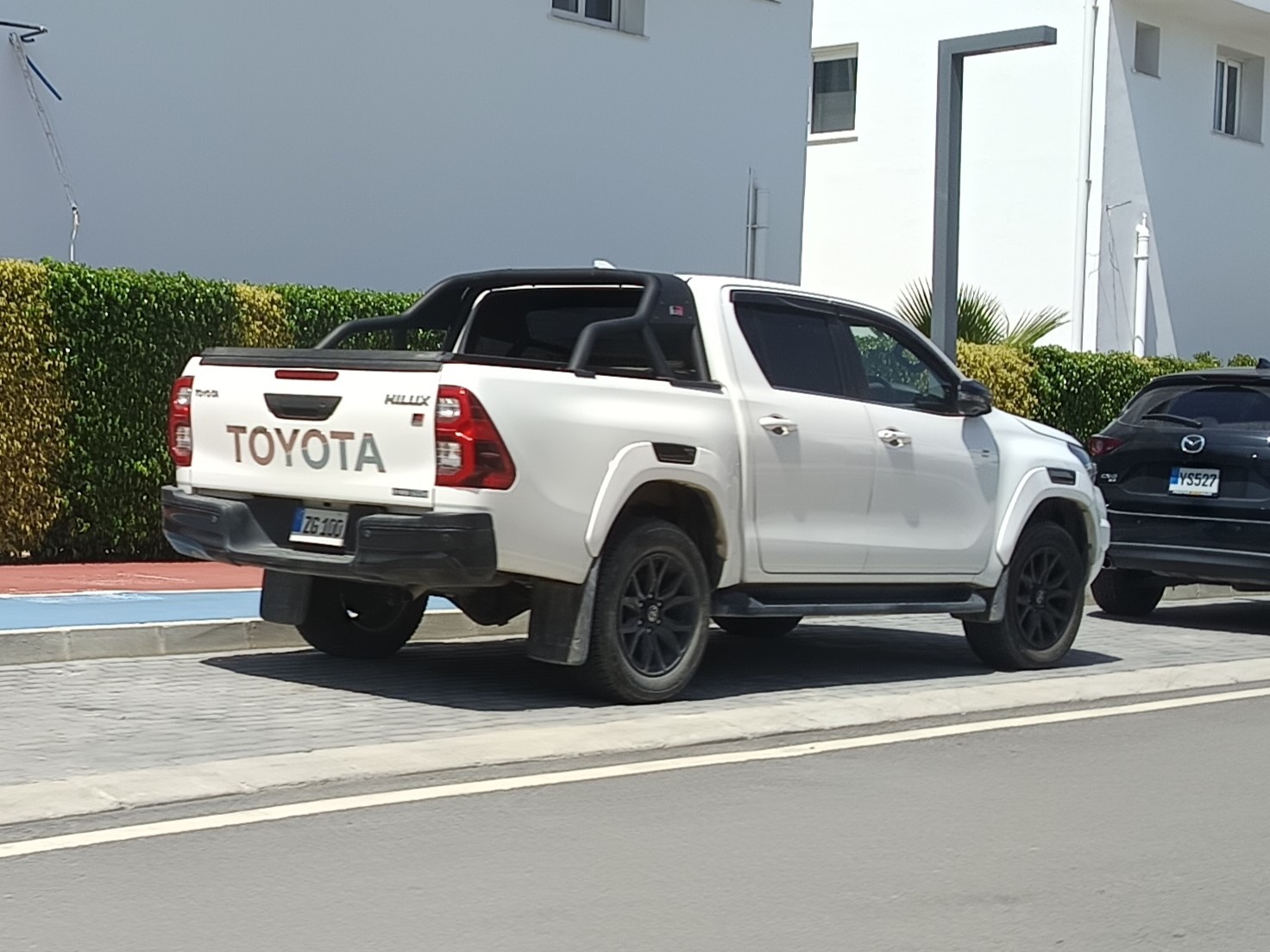 ZG 100, Toyota Hilux 8th gen (AN120/AN130), 2015–
