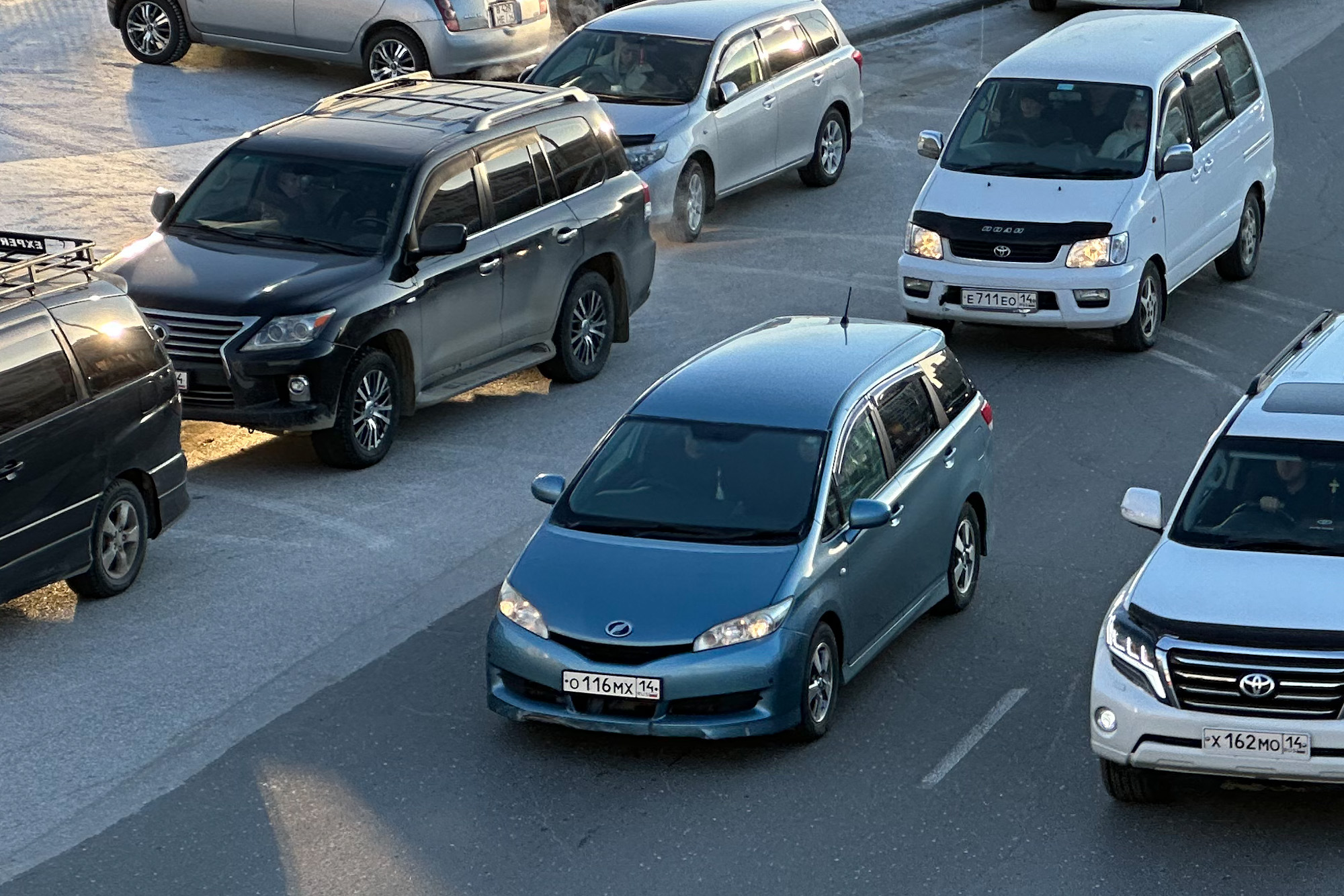 о 116 мх 14, Toyota Wish 2nd gen (AE20), 2009–2017
