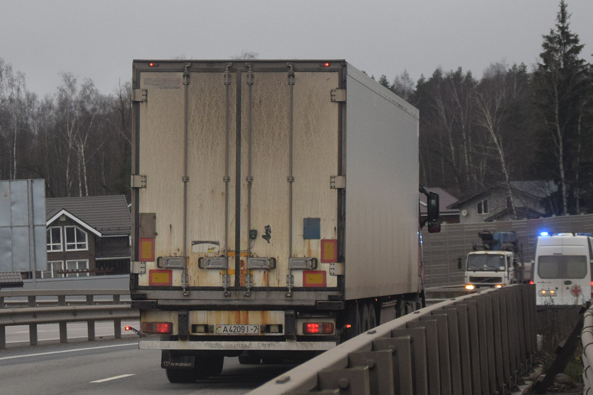 A 4209 I-7, Krone Cool Liner 