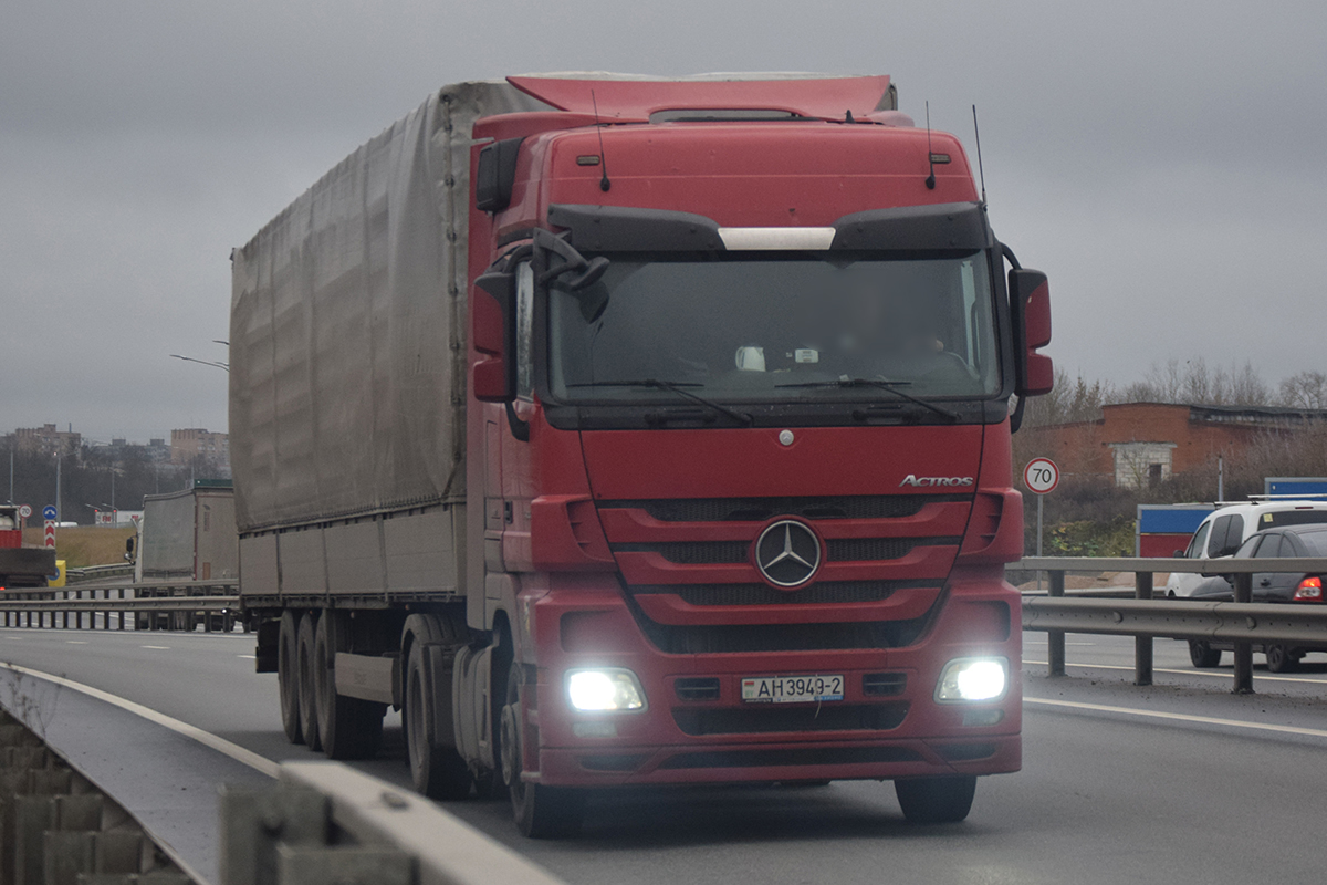 AH 3949-2, Mercedes-Benz Actros 2nd gen (MP2/MP3), 2002–2020
