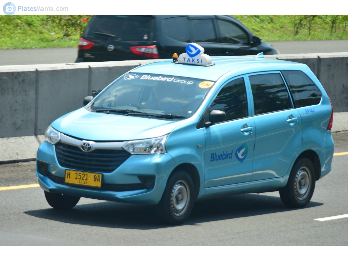 H 1521 OA, Toyota Transmover 1st gen (F650; ID-market), 2016–2023