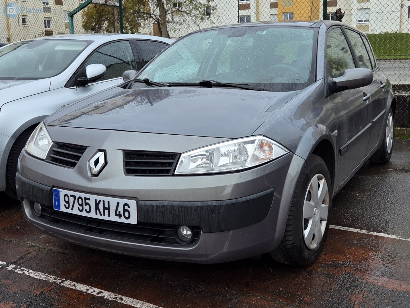 9795 KH 46, Renault Mégane 2nd gen 5-door Hatch (B84), 2002–2009