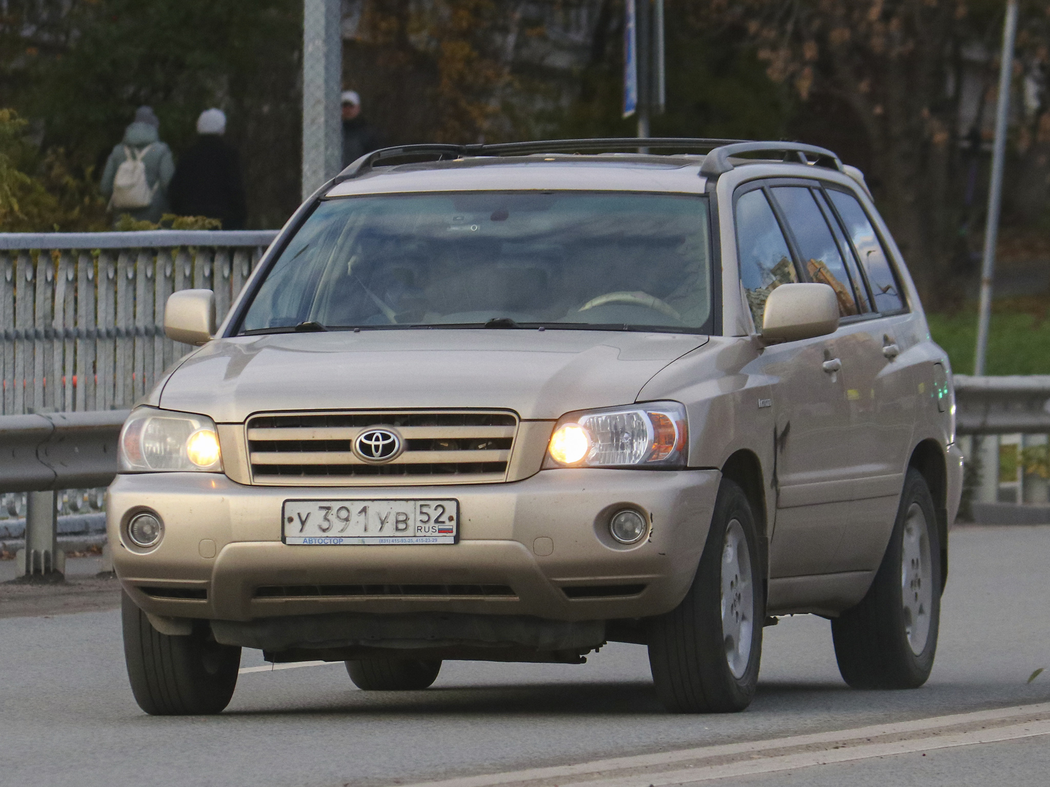 у 391 ув 52, Toyota Highlander 
