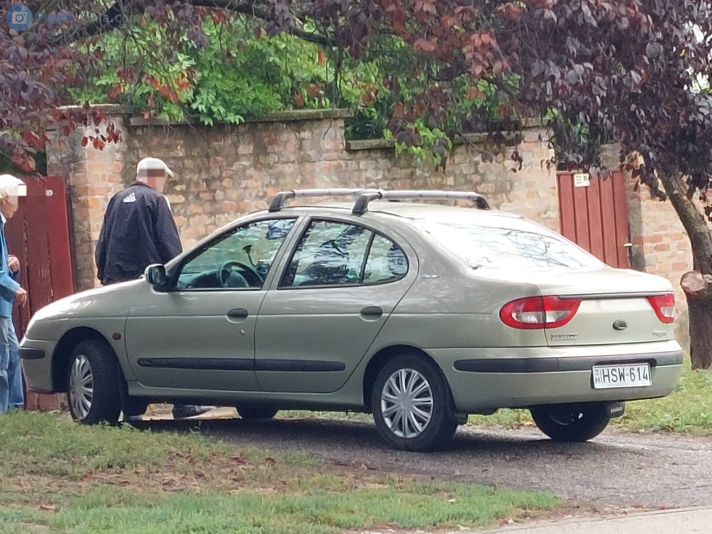 HSW-614, Renault Mégane 1st gen Classic Sedan (L64), facelift, 1999–2003 (–2010 for LATAM-market)