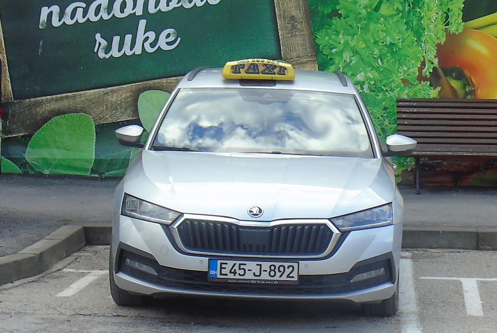 E45-J-892, Skoda Octavia 4th gen Liftback (NX3), 2019–2024
