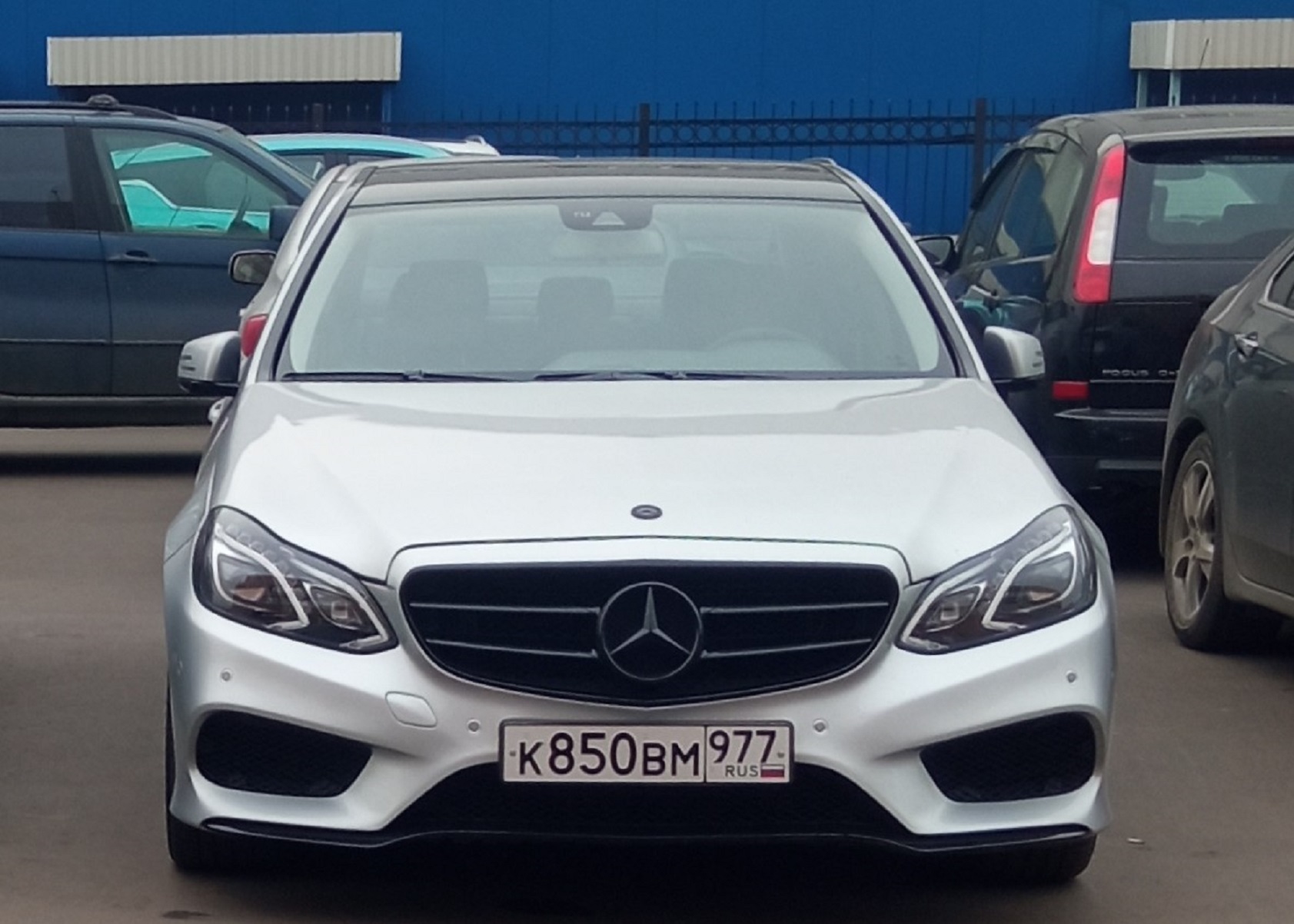 к 850 вм 977, Mercedes-Benz E-Klasse 