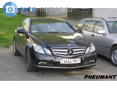 4444 HH-7, Mercedes-Benz E-Klasse