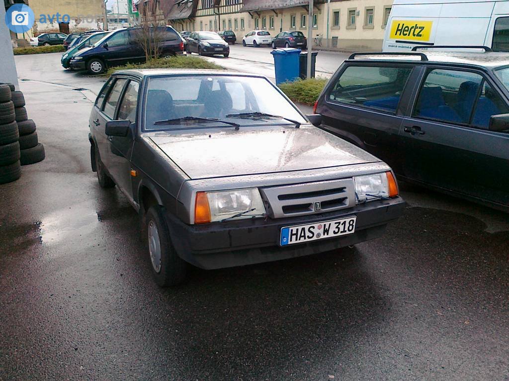HAS W 318, Lada (VAZ) 2109 2109 Спутник (Samara/Forma/Sputnik), 1987–2004 (–2011 for others)
