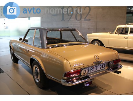 HR DT 913, Mercedes-Benz SL-Klasse