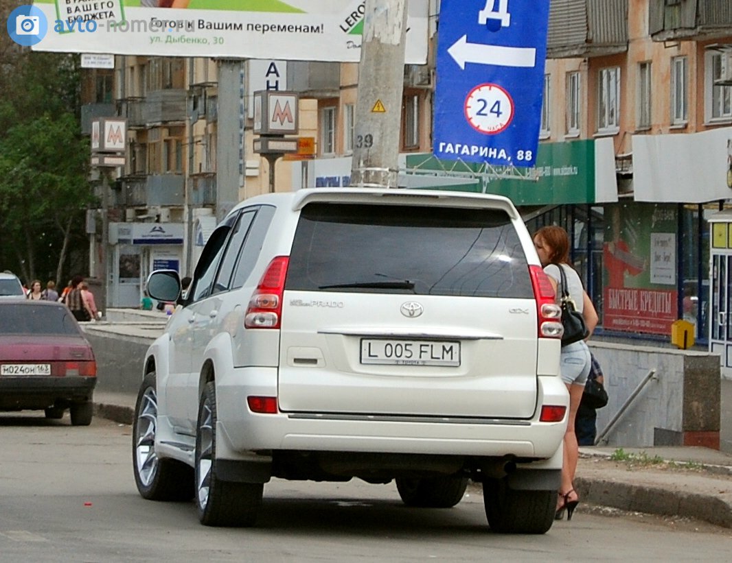 L 005 FLM, Toyota Land Cruiser Prado 3rd gen 5-door SUV (J120), 2002–2009