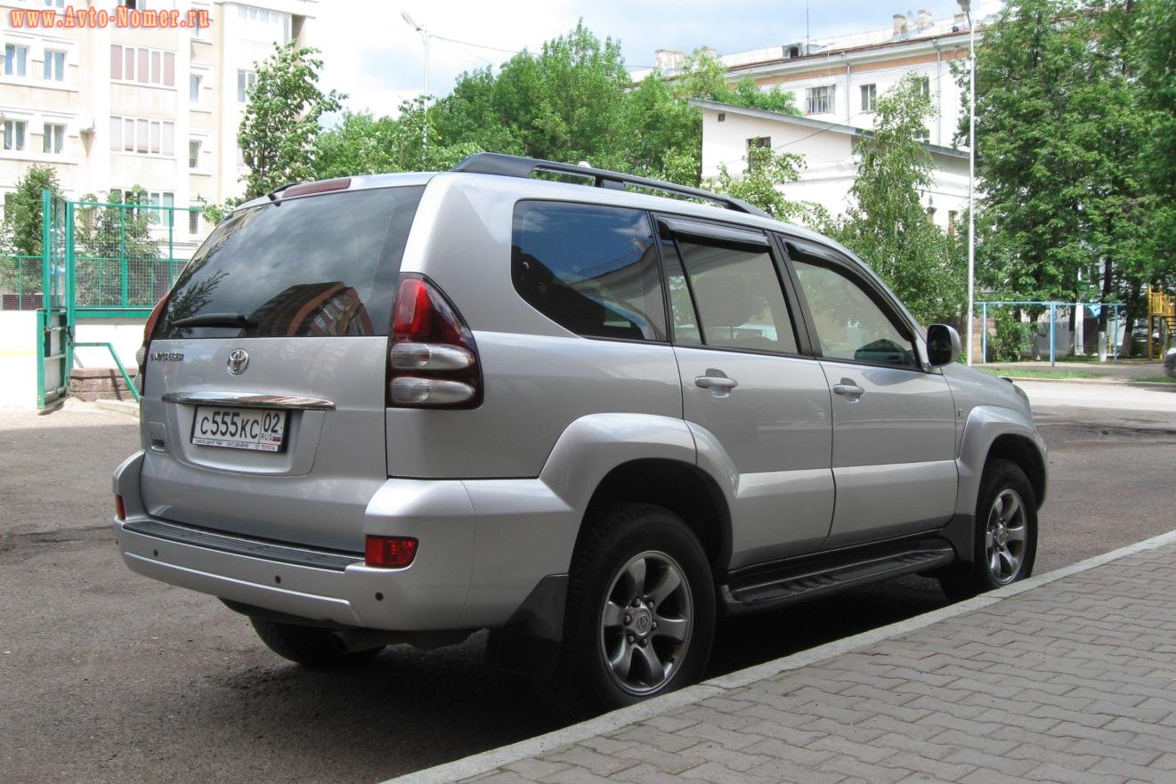 с 555 кс 02, Toyota Land Cruiser Prado 3rd gen 5-door SUV (J120), 2002–2009