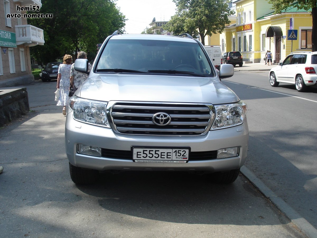 е 555 ее 152, Toyota Land Cruiser 
