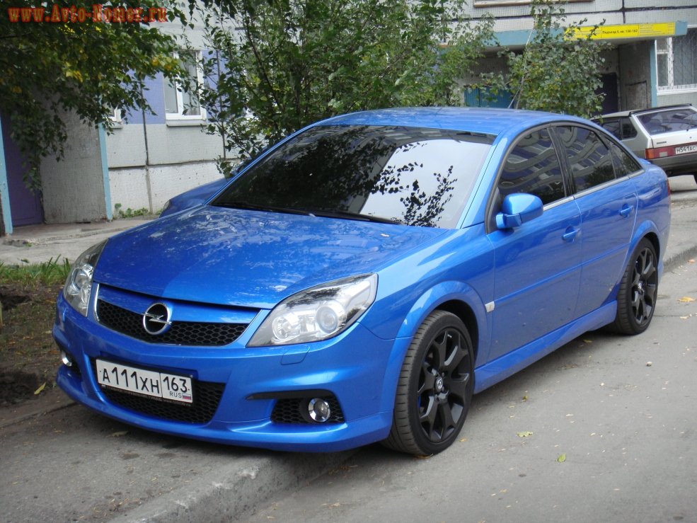 а 111 хн 163, Opel Vectra 