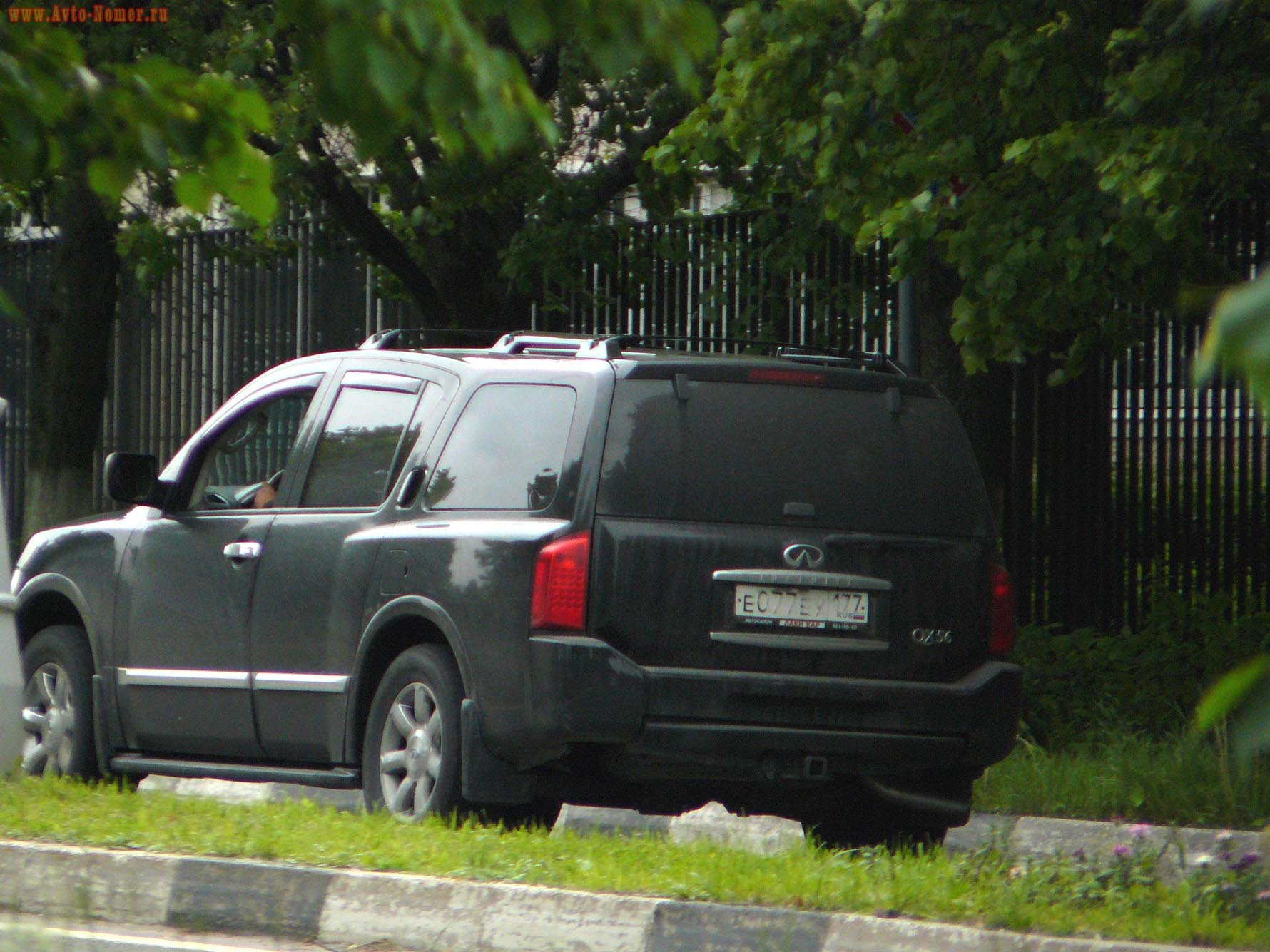 е 077 еу 177, Infiniti QX80/QX56 1st gen QX56 (JA60), 2004–2010