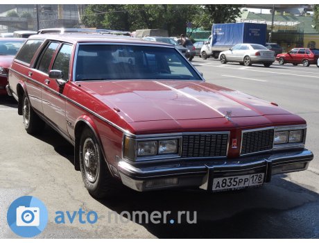а835рр178, Oldsmobile Custom Cruiser