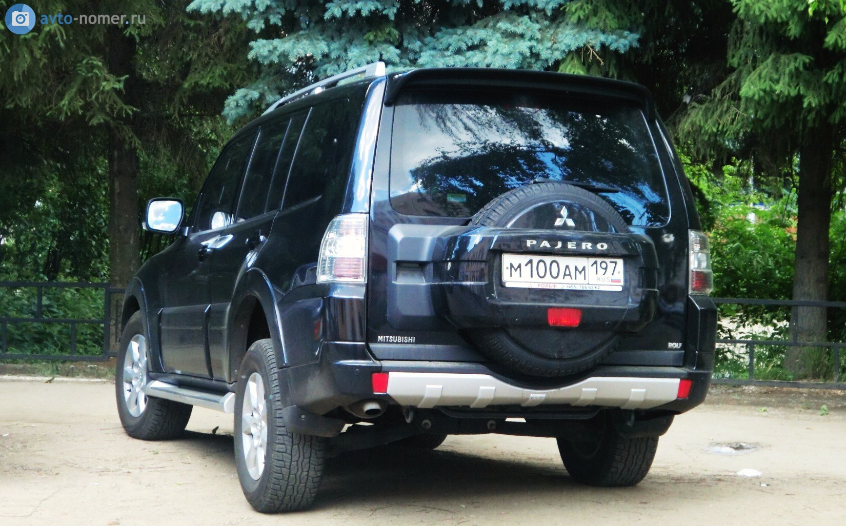 м 100 ам 197, Mitsubishi Pajero 