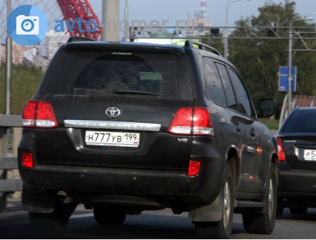 н777ув199, Toyota Land Cruiser