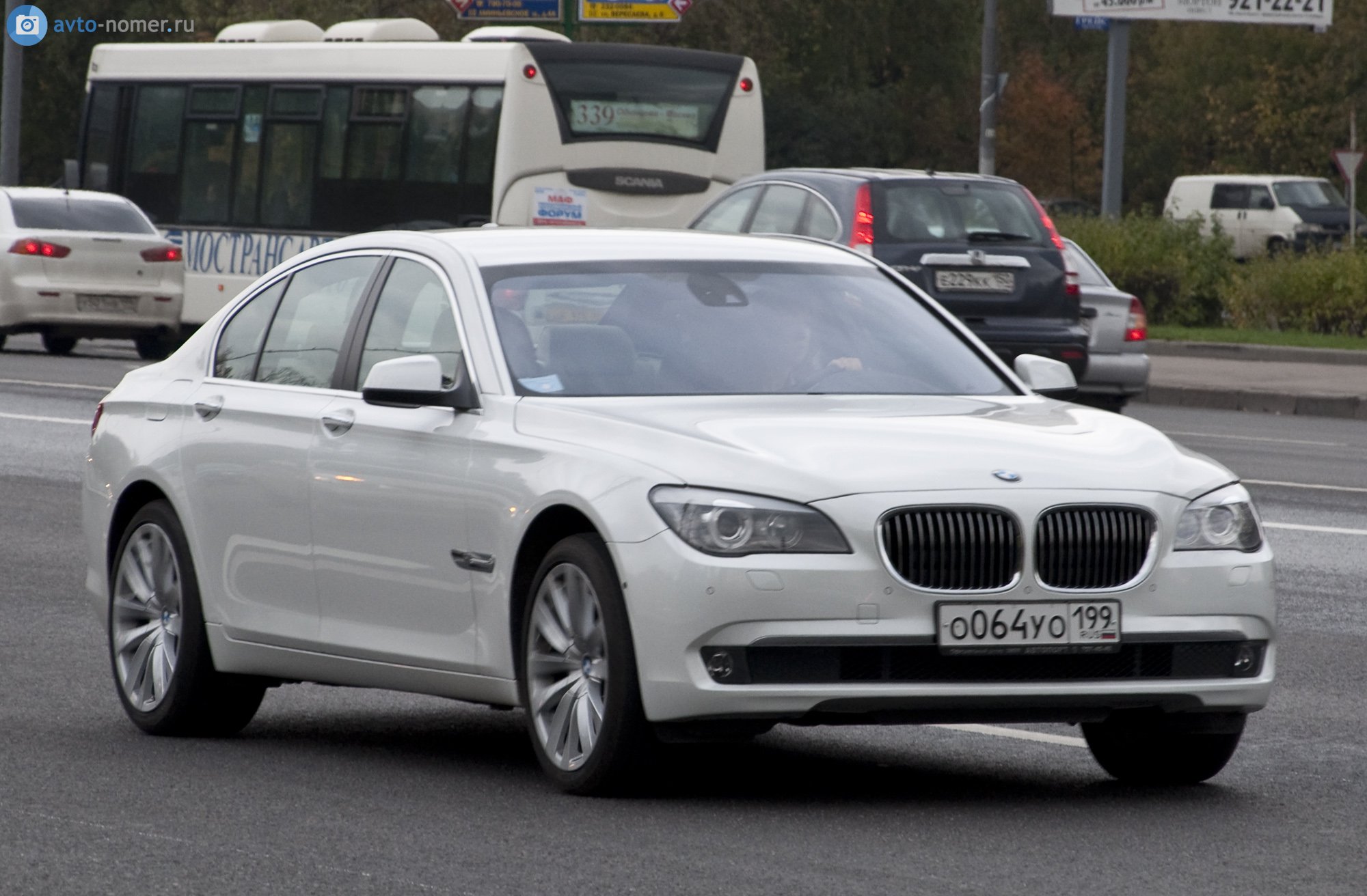 о 064 уо 199, BMW 7 Series 5th gen (F01–F04), 2008–2015