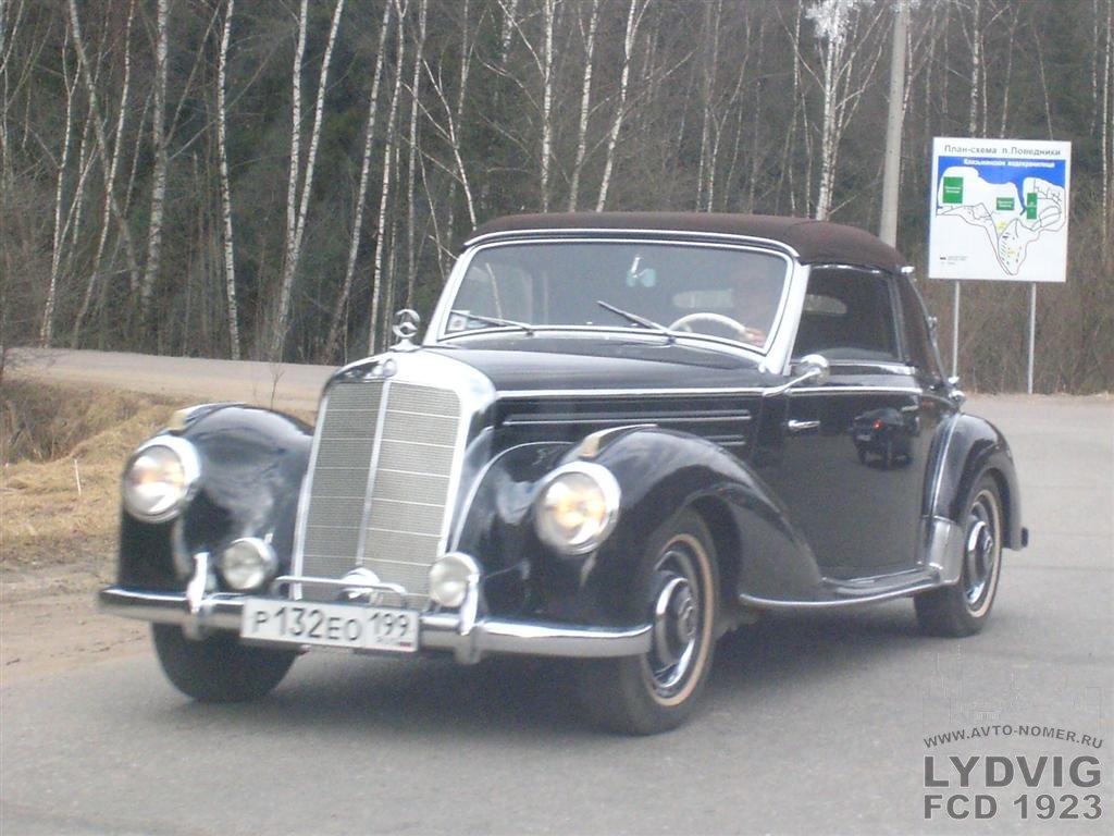 р 132 ео 199, Mercedes-Benz 220 